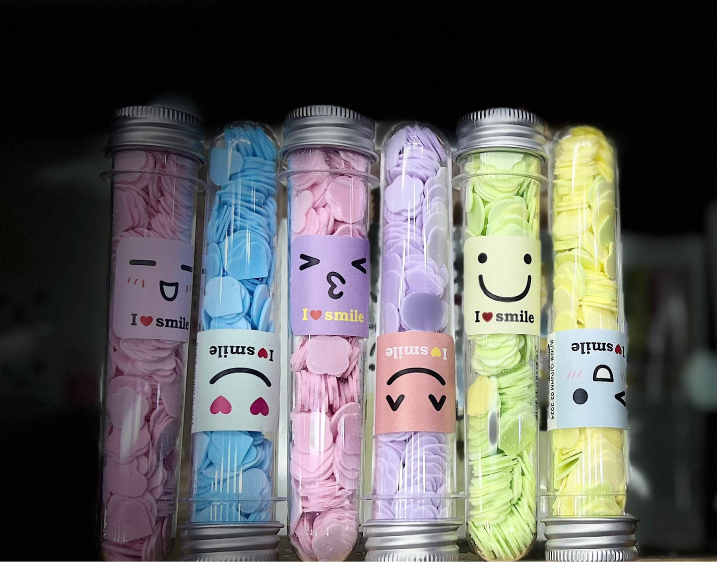 “I ❤️ Smile” Paper soap tube in Six different flavours and smile emojis