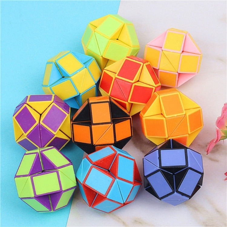 Trendy Innovative Funny Qiyi Magic Snake Ruler