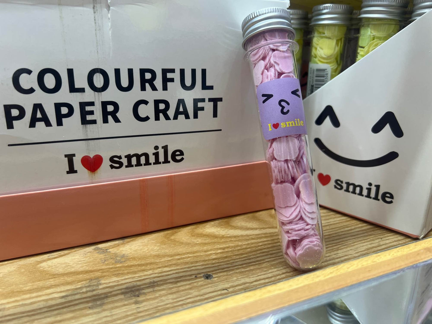 “I ❤️ Smile” Paper soap tube in Six different flavours and smile emojis